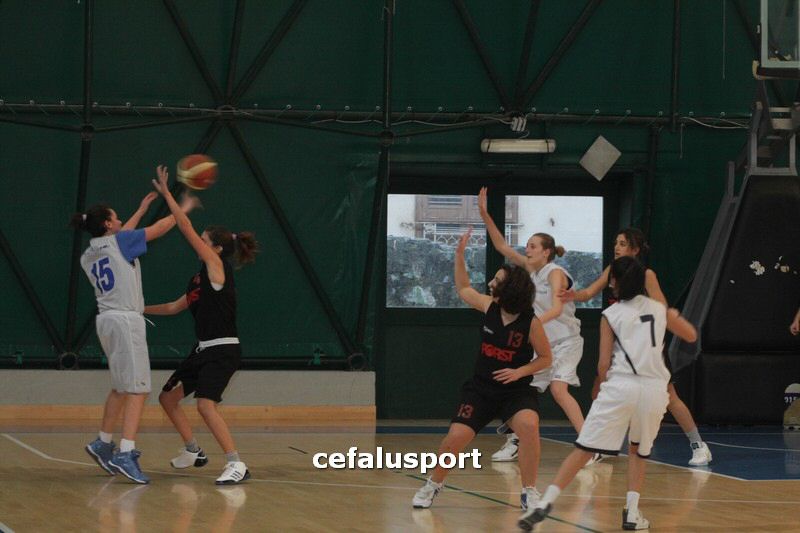 120218 basket 374_tn.jpg